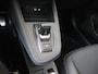Renault Captur 1.8 E-Tech Full Hybrid Esprit Alpine 160PK | Google Navigatie | Adaptieve Cruise Control met Stuurhulp | Stoel,- Stuur en Voorruitverwarming | 360 Graden Camera | 19'' Inch Velgen | Apple CarPlay & Android Auto