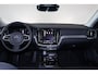 Volvo V60 T6 Recharge AWD Plus Dark - Panorama/schuifdak - IntelliSafe Assist & Surround - 360º Camera - Harman/Kardon audio - Verwarmde voorstoelen, stuur & achterbank - Parkeersensoren voor & achter - Elektr. bedienb. voorstoelen met geheugen - Head up display - Extra getint glas - 19' LMV