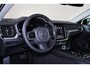 Volvo V60 T6 Recharge AWD Plus Dark - Panorama/schuifdak - IntelliSafe Assist & Surround - 360º Camera - Harman/Kardon audio - Verwarmde voorstoelen, stuur & achterbank - Parkeersensoren voor & achter - Elektr. bedienb. voorstoelen met geheugen - Head up display - Extra getint glas - 19' LMV