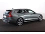 Volvo V60 T6 Recharge AWD Plus Dark - Panorama/schuifdak - IntelliSafe Assist & Surround - 360º Camera - Harman/Kardon audio - Verwarmde voorstoelen, stuur & achterbank - Parkeersensoren voor & achter - Elektr. bedienb. voorstoelen met geheugen - Head up display - Extra getint glas - 19' LMV