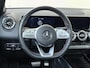 Mercedes-Benz GLB 180 Business Solution AMG / Panoramadak/ Night/ Sfeerverlichting/ 19 inch