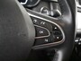 Renault Kadjar 1.2 TCe Limited 130PK AUTO | Navigatie | App connect | Keyless | Parkeersensoren voor/achter | LED | Climate control | 17"LMV