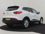 Renault Kadjar 1.2 TCe Limited 130PK AUTO | Navigatie | App connect | Keyless | Parkeersensoren voor/achter | LED | Climate control | 17"LMV