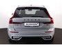 Volvo XC60 T8 Recharge AWD Ultra Black Edition Exec - Luchtvering - Panorama/schuifdak - IntelliSafe Assist & Surround - 360º Camera - Bowers & Wilkins audio - Adaptieve LED koplampen - Verwarmde voorstoelen, stuur & achterbank - Parkeersensoren voor & achter - Elektr. bedienb. voorstoelen met geheugen - Head up display - Draadloze tel. lader - Extra getint glas - 21' LMV