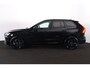 Volvo XC60 T8 Recharge AWD Ultra Black Edition Exec - Luchtvering - Panorama/schuifdak - IntelliSafe Assist & Surround - 360º Camera - Bowers & Wilkins audio - Adaptieve LED koplampen - Verwarmde voorstoelen, stuur & achterbank - Parkeersensoren voor & achter - Elektr. bedienb. voorstoelen met geheugen - Head up display - Draadloze tel. lader - Extra getint glas - 21' LMV