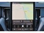 Volvo XC60 T8 Recharge AWD Ultra Black Edition Exec - Luchtvering - Panorama/schuifdak - IntelliSafe Assist & Surround - 360º Camera - Bowers & Wilkins audio - Adaptieve LED koplampen - Verwarmde voorstoelen, stuur & achterbank - Parkeersensoren voor & achter - Elektr. bedienb. voorstoelen met geheugen - Head up display - Draadloze tel. lader - Extra getint glas - 21' LMV