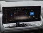 Nissan Qashqai 1.3 MHEV Xtronic Tekna Plus / Fabrieksgarantie tot 10-2028 / Panoramadak / All season banden / Trekgewicht 1800 kg / Head Up Display / Bose Audio Systeem / Elektrische achterklep / Stuur- Stoel & Voorruit verwarming / Rondomzicht camera / Adaptief cruise control /