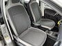 Volkswagen Up! 1.0 CROSS UP! 75 PK | Automaat | Stoelverwarming | Climatronic (Automatische Airco) | All Season Banden | Lichtmetalen Velgen | Parkeersensoren | Camera