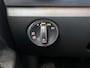 Volkswagen Up! 1.0 CROSS UP! 75 PK | Automaat | Stoelverwarming | Climatronic (Automatische Airco) | All Season Banden | Lichtmetalen Velgen | Parkeersensoren | Camera