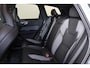 Volvo XC60 T6 Recharge AWD Plus Black Edition - Panorama/schuifdak - IntelliSafe Assist & Surround - Harman/Kardon audio - 360º Camera - Verwarmde voorstoelen, stuur & achterbank - Parkeersensoren voor & achter - Elektr. bedienb. voorstoelen met geheugen - Head up display - Draadloze tel. lader - Extra getint glas - 21' LMV
