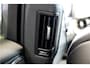 Volvo XC60 2.0 T8 AWD 335kW/456pk Aut8 Recharge Ultra Bright Executive LUCHTVERING + BOWERS&WILKINS + EL.TREKHAAK + PANORAMADAK + BLIS + HEAD-UP + PILOT ASSIST + STOELVERWARMING/-VENTILATIE/-MASSAGE + ADAPT.CRUISE + 360 CAMERA + STUURVERWARMING + 21" LM-VELGEN!
