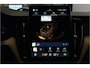 Volvo XC60 2.0 T8 AWD 335kW/456pk Aut8 Recharge Ultra Bright Executive LUCHTVERING + BOWERS&WILKINS + EL.TREKHAAK + PANORAMADAK + BLIS + HEAD-UP + PILOT ASSIST + STOELVERWARMING/-VENTILATIE/-MASSAGE + ADAPT.CRUISE + 360 CAMERA + STUURVERWARMING + 21" LM-VELGEN!