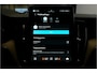 Volvo XC60 2.0 T8 AWD 335kW/456pk Aut8 Recharge Ultra Bright Executive LUCHTVERING + BOWERS&WILKINS + EL.TREKHAAK + PANORAMADAK + BLIS + HEAD-UP + PILOT ASSIST + STOELVERWARMING/-VENTILATIE/-MASSAGE + ADAPT.CRUISE + 360 CAMERA + STUURVERWARMING + 21" LM-VELGEN!