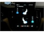 Volvo XC60 2.0 T8 AWD 335kW/456pk Aut8 Recharge Ultra Bright Executive LUCHTVERING + BOWERS&WILKINS + EL.TREKHAAK + PANORAMADAK + BLIS + HEAD-UP + PILOT ASSIST + STOELVERWARMING/-VENTILATIE/-MASSAGE + ADAPT.CRUISE + 360 CAMERA + STUURVERWARMING + 21" LM-VELGEN!