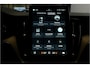 Volvo XC60 2.0 T8 AWD 335kW/456pk Aut8 Recharge Ultra Bright Executive LUCHTVERING + BOWERS&WILKINS + EL.TREKHAAK + PANORAMADAK + BLIS + HEAD-UP + PILOT ASSIST + STOELVERWARMING/-VENTILATIE/-MASSAGE + ADAPT.CRUISE + 360 CAMERA + STUURVERWARMING + 21" LM-VELGEN!