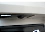 Volvo XC60 2.0 T8 AWD 335kW/456pk Aut8 Recharge Ultra Bright Executive LUCHTVERING + BOWERS&WILKINS + EL.TREKHAAK + PANORAMADAK + BLIS + HEAD-UP + PILOT ASSIST + STOELVERWARMING/-VENTILATIE/-MASSAGE + ADAPT.CRUISE + 360 CAMERA + STUURVERWARMING + 21" LM-VELGEN!
