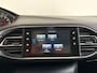 Peugeot 308 1.2 PureTech Blue Lease Executive. Pano+Trekhaak!