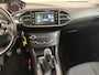 Peugeot 308 1.2 PureTech Blue Lease Executive. Pano+Trekhaak!