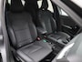 Renault Clio 1.6 E-Tech Full Hybrid 145 esprit Alpine | Pack Winter | Adaptieve Cruise Control | Blind Spot Warning | Camera | PDC Voor + Achter | Keyless | 9,3" Full-Map Navigatie i.c.m. 10" Digitaal Instrumentenpaneel | 17" LMV 'La Fleche' | Sportstoelen | Draadloze Apple Carplay & Android Auto