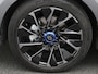 Renault Clio 1.6 E-Tech Full Hybrid 145 esprit Alpine | Pack Winter | Adaptieve Cruise Control | Blind Spot Warning | Camera | PDC Voor + Achter | Keyless | 9,3" Full-Map Navigatie i.c.m. 10" Digitaal Instrumentenpaneel | 17" LMV 'La Fleche' | Sportstoelen | Draadloze Apple Carplay & Android Auto