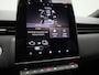 Renault Clio 1.6 E-Tech Full Hybrid 145 esprit Alpine | Pack Winter | Adaptieve Cruise Control | Blind Spot Warning | Camera | PDC Voor + Achter | Keyless | 9,3" Full-Map Navigatie i.c.m. 10" Digitaal Instrumentenpaneel | 17" LMV 'La Fleche' | Sportstoelen | Draadloze Apple Carplay & Android Auto