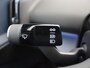 Volvo EX30 Single Motor Extended Range Plus 69 kWh | warmtepomp | Dodehoekdetectie | Achteruitrijcamera | Stoelverwarming | Stuurwielverwarming | Cruise control adaptief |