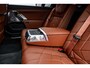 BMW i7 xDrive60 106 kWh 545 PK | Skylounge Panorama Dak | Achteras besturing | Elektrische deuren | Stoelmassage voor + achter |