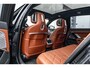 BMW i7 xDrive60 106 kWh 545 PK | Skylounge Panorama Dak | Achteras besturing | Elektrische deuren | Stoelmassage voor + achter |