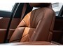 BMW i7 xDrive60 106 kWh 545 PK | Skylounge Panorama Dak | Achteras besturing | Elektrische deuren | Stoelmassage voor + achter |