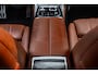 BMW i7 xDrive60 106 kWh 545 PK | Skylounge Panorama Dak | Achteras besturing | Elektrische deuren | Stoelmassage voor + achter |