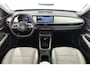 Fiat 600 600e La Prima 54 kWh Stoelverwarming Achteruitrijcamera Massage