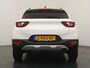 Kia Stonic 1.0 T-GDi MHEV DynamicPlusLine - Stoelverwarming - Stuurwielverwarming - Camera - AppleCarplay - Android Auto - Fabrieksgarantie tot 06-2031 of 150.000km