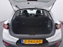Kia Stonic 1.0 T-GDi MHEV DynamicPlusLine - Stoelverwarming - Stuurwielverwarming - Camera - AppleCarplay - Android Auto - Fabrieksgarantie tot 06-2031 of 150.000km