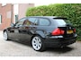 BMW 3-Serie Touring 320i Business Line | Dealeronderhouden