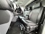 Toyota PROACE Electric Worker 136PK Automaat 3-Persoons Navi Apple Carplay Android Auto Airco Pdc DAB Bluetooth Cruise Control Regen-Lichtsensor Betonplex Vloer Wandbetimmering Schuifdeur Origineel Nederlandse Auto Dealeronderhouden