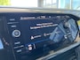 Volkswagen T-Cross 1.0 TSI 110pk Style DSG Automaat / Virtual Cockpit / Trekhaak / 17 Inch / DSG / Stoelverwarming / getint glas / Navigatie