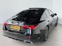 Mercedes-Benz E-klasse 300e Sport Edition | Panoramaschuifdak | Premium Plus | Rijassistentiepakket Plus | Night | Head-up display | Burmester