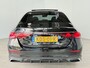 Mercedes-Benz E-klasse 300e Sport Edition | Panoramaschuifdak | Premium Plus | Rijassistentiepakket Plus | Night | Head-up display | Burmester