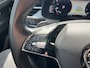 Skoda Kamiq 1.0 TSI 110pk Ambition DSG Automaat / Panoramadak / Virtual cockpit / Navigatie / Smartlink / Parkeersensoren V+A / 17'' LMV
