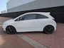 Opel Corsa 1.4-16V Black & White Edition