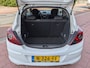 Opel Corsa 1.4-16V Black & White Edition