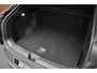Volkswagen ID.4 Navi ACC Camera Warmtepomp PDC Stuurverwarm. Carplay 19" LM velgen Climate voor & achter Interieur voorverwarming & koeling