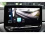 Volkswagen ID.4 Navi ACC Camera Warmtepomp PDC Stuurverwarm. Carplay 19" LM velgen Climate voor & achter Interieur voorverwarming & koeling