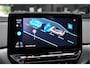 Volkswagen ID.4 Navi ACC Camera Warmtepomp PDC Stuurverwarm. Carplay 19" LM velgen Climate voor & achter Interieur voorverwarming & koeling
