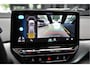 Volkswagen ID.4 Navi ACC Camera Warmtepomp PDC Stuurverwarm. Carplay 19" LM velgen Climate voor & achter Interieur voorverwarming & koeling