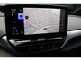 Volkswagen ID.4 Pro 77 kWh Navi ACC Camera Warmtep. Carplay PDC Stuurverwarm. 19" LM velgen Climate (3 zone) Interieur voorverwarming & koeling