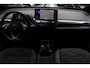 Volkswagen ID.4 Pro 77 kWh Navi ACC Camera Warmtep. Carplay PDC Stuurverwarm. 19" LM velgen Climate (3 zone) Interieur voorverwarming & koeling