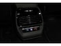 Volkswagen ID.4 Pro 77 kWh Navi ACC Camera Warmtep. Carplay PDC Stuurverwarm. 19" LM velgen Climate (3 zone) Interieur voorverwarming & koeling