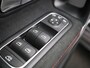 Mercedes-Benz A-klasse 180 Business Solution AMG | Automaat | Panorama dak | DAB | Navigatie | Half-Leder | Virtual cockpit | Bluetooth | Parkeer sensoren | Stoel verwarming | Cruise Control | Lichtmetalen Velgen |