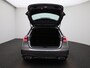 Mercedes-Benz A-klasse 180 Business Solution AMG | Automaat | Panorama dak | DAB | Navigatie | Half-Leder | Virtual cockpit | Bluetooth | Parkeer sensoren | Stoel verwarming | Cruise Control | Lichtmetalen Velgen |
